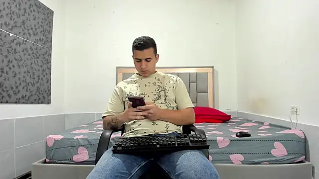 simookeler live sex cam