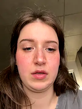 nerdynina live sex cam