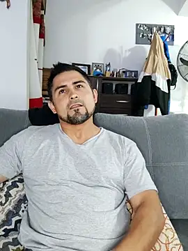 Bradd_32 live sex cam