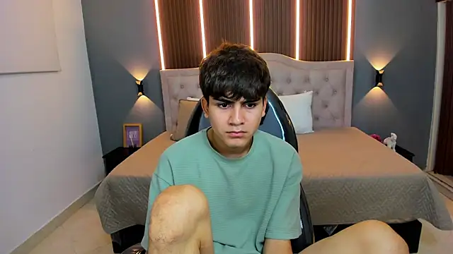 Tommy18__ live sex cam