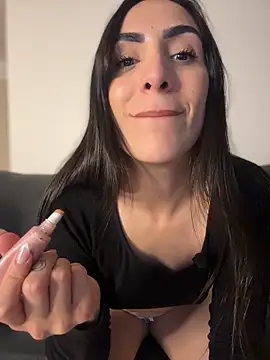 alessandra-a live sex cam