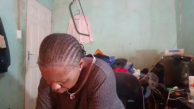 Nicky52 live sex cam