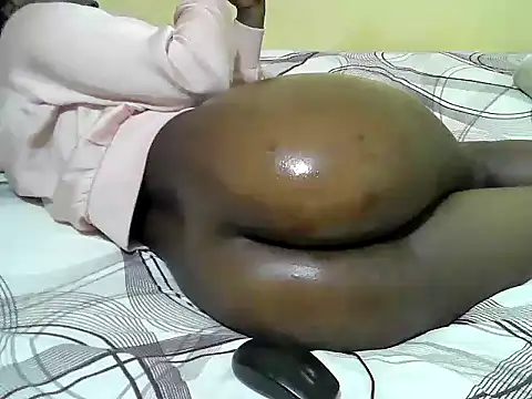 Quincy_joyy live sex cam