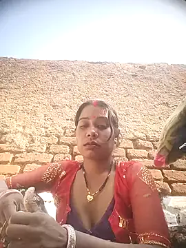 NEXIQRAN live sex cam