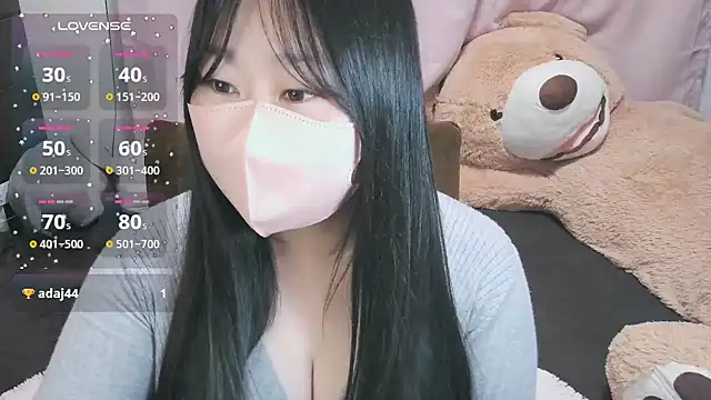 yuinyan3150 live sex cam