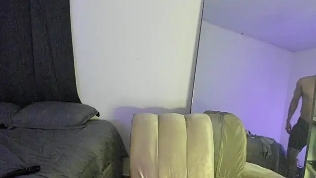 ThiagoLugo live sex cam