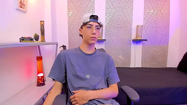 Nikolay_Gregori live sex cam