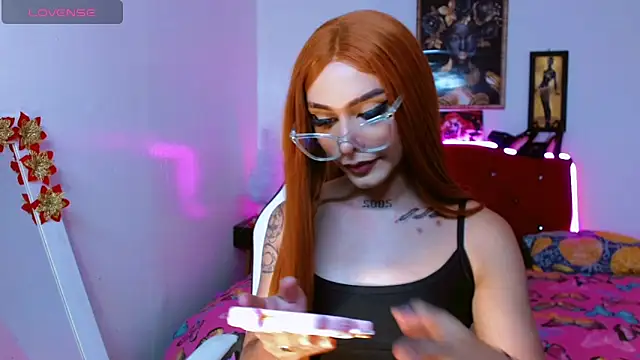 AdharaaMoon live sex cam