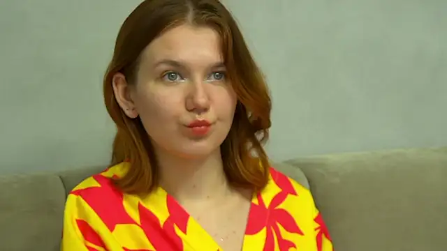 LessySmith live sex cam