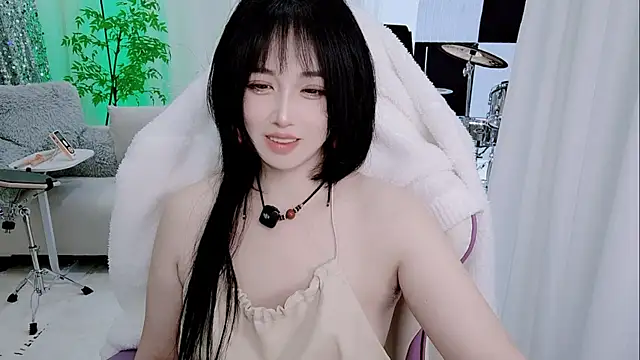 Evangelin-e live sex cam