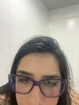 Monahliza live sex cam