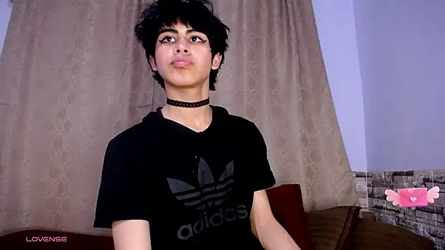 DaraKat18 live sex cam