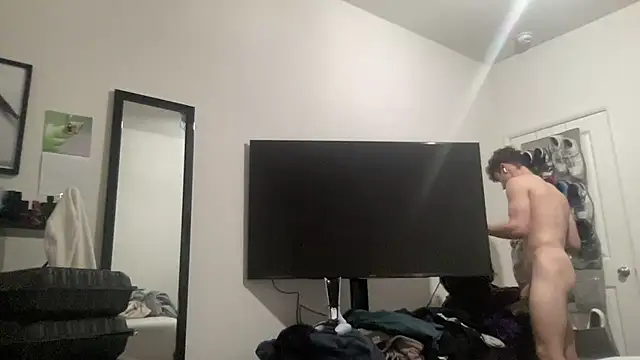 ryan_28747 live sex cam