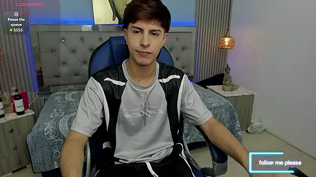 Estiv18_ live sex cam