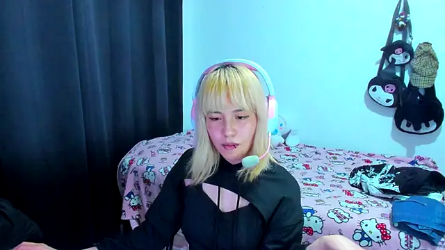 Akane-Mou live sex cam