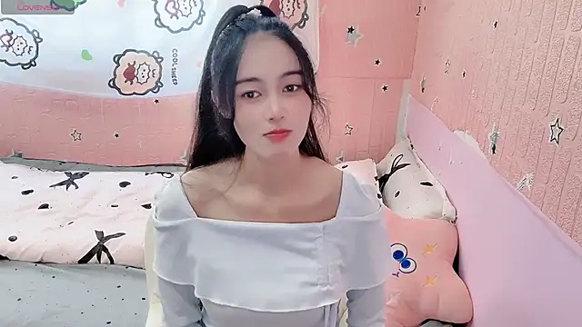 U-Ukitten live sex cam