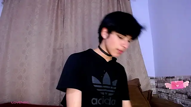 DaraKat18 live sex cam