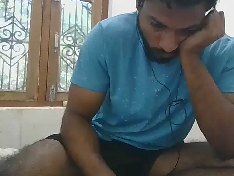 Raw12499 live sex cam