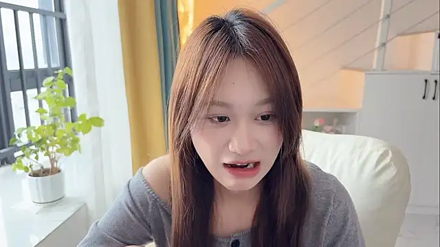 Cassie-20 live sex cam