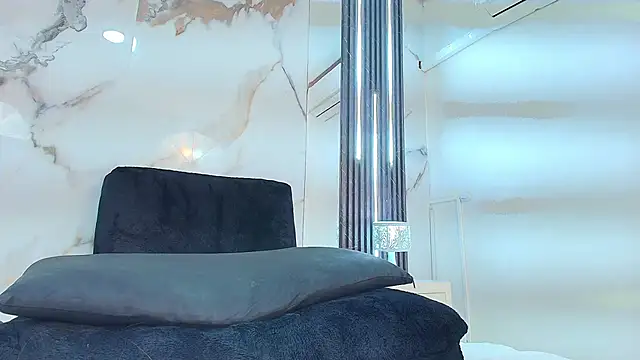 MayaBaker live sex cam