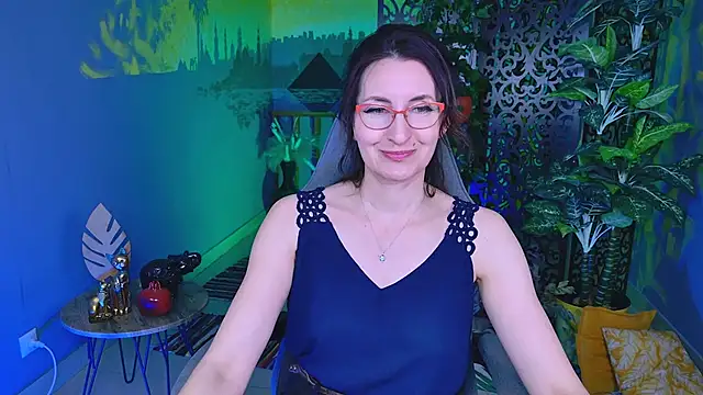 UnaTerra live sex cam