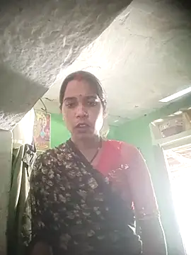 NEXIQRAN live sex cam