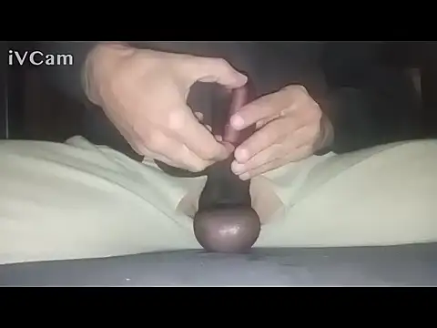 Bigdick666cm live sex cam