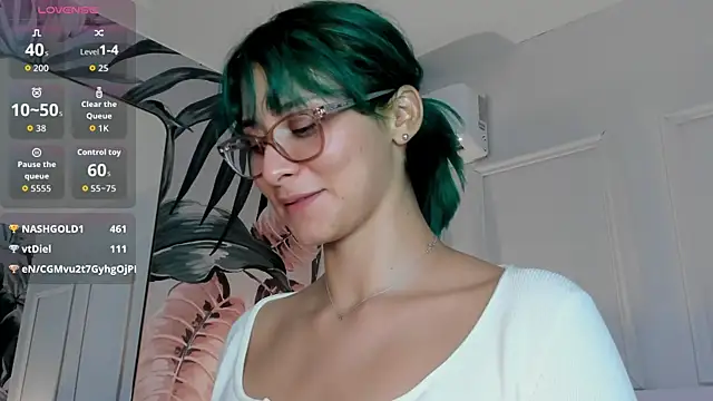 Ramona_Flower live sex cam