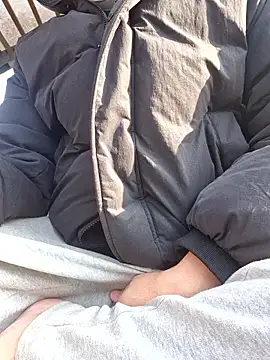 starvingo2002 live sex cam