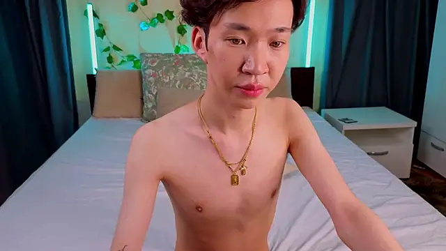 islendtakumi live sex cam