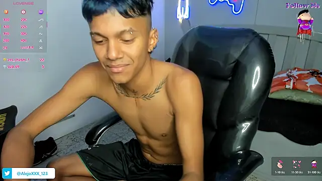 loistwink_ live sex cam