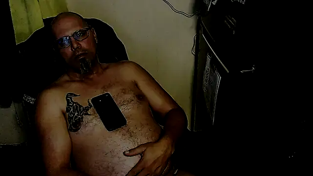 KrazyLegz live sex cam