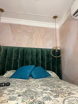 Maxim-Walker live sex cam