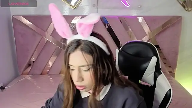 Evy_Luxx_v live sex cam