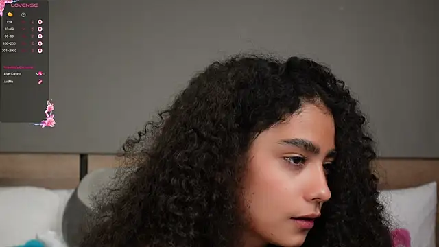 Victoria_Curly live sex cam