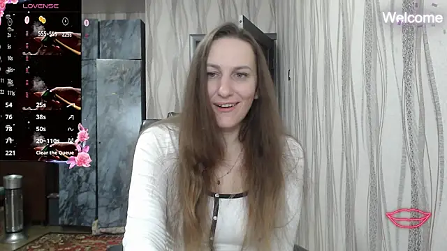 Yevgeshka-Milashka live sex cam