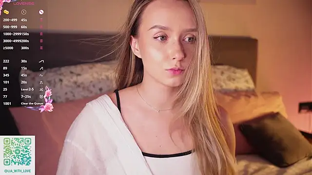 HollisBeckett live sex cam