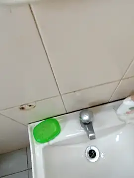 KeepCummingForYou73 live sex cam