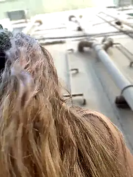 AndreaMood live sex cam