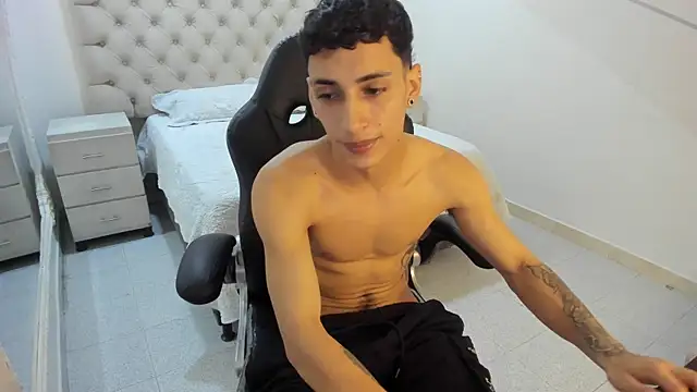 JhoanLeandro live sex cam