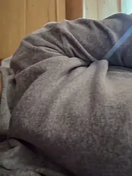 Ruby2000- live sex cam