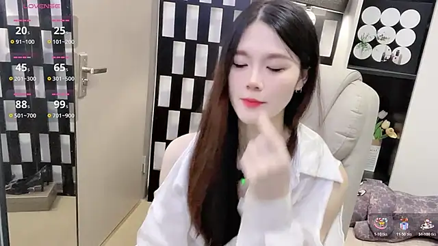 Yueyue-MM live sex cam