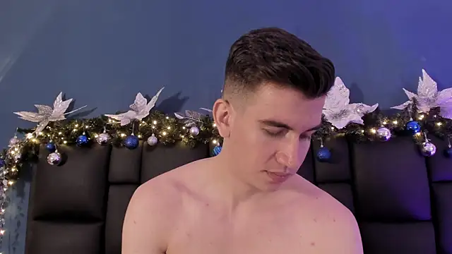 MikaelSlow live sex cam