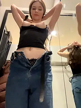 MilaBee live sex cam