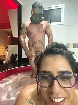 Monahliza live sex cam