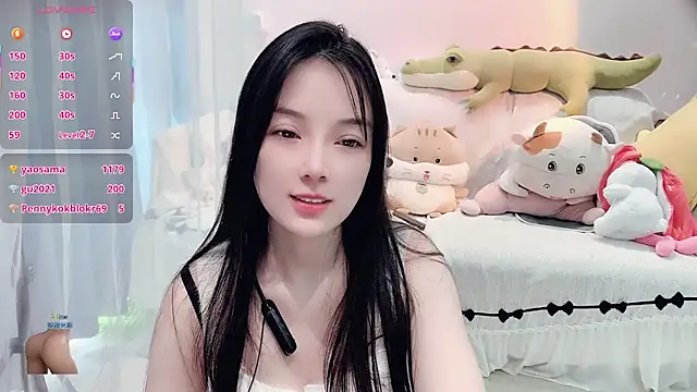 AKiKi711 live sex cam