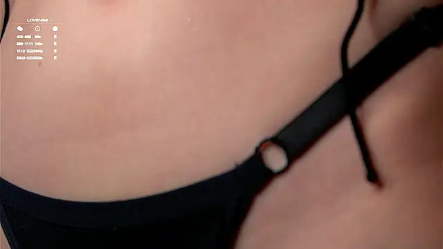 MonetLeitman live sex cam