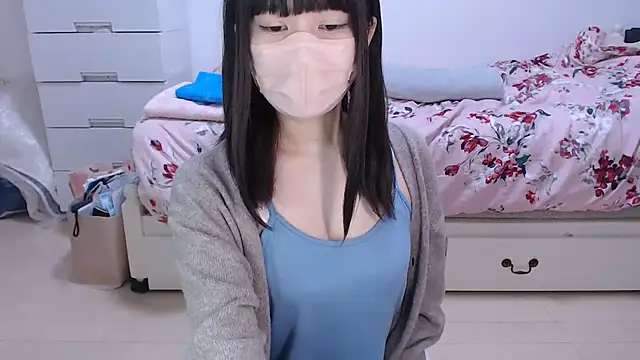 AMI___oO live sex cam