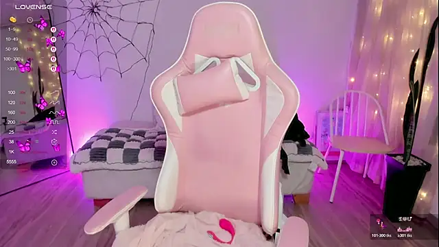 AlinaLukyanova live sex cam