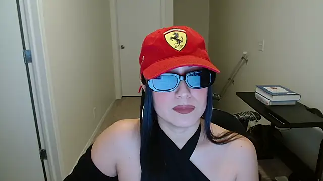 Sassy_Latina live sex cam